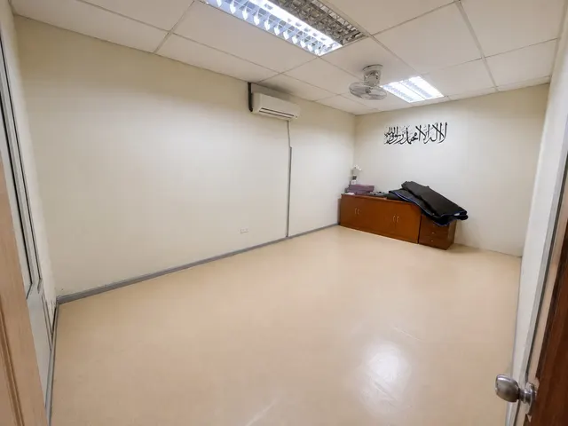 1st Floor Shop Lot | Taman Bunga Kantan, Kajang | 1,400 sq ft Bare Unit For Rent, Taman Bunga Kantan, Kajang, Selangor