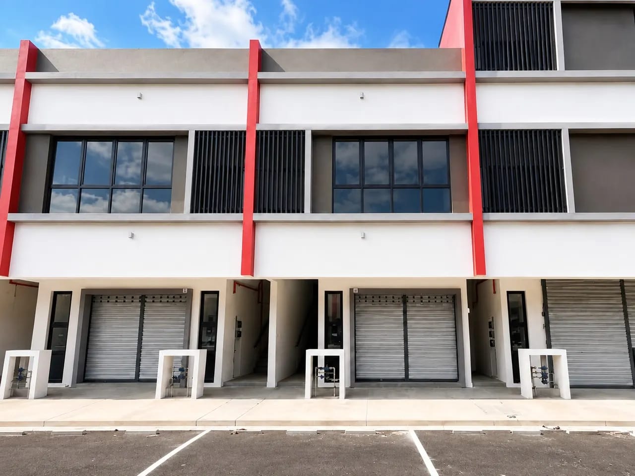 Shop Office, Laman Idaman
